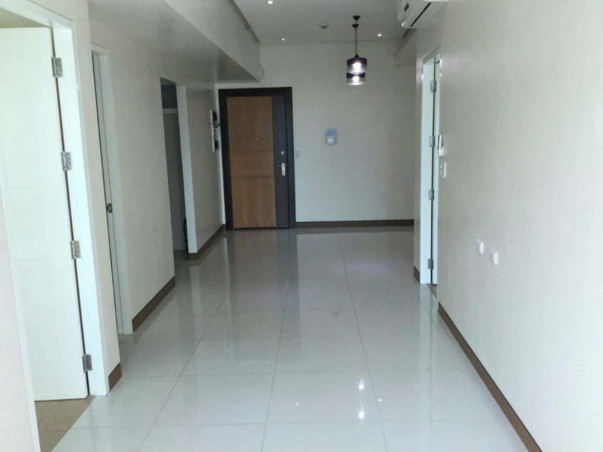 2-Bedroom Condo For Sale At 8 Forbes Town Road, BGC, Taguig