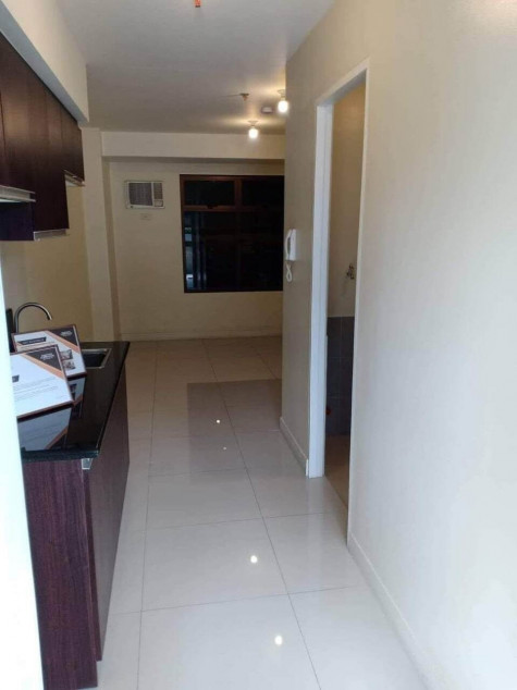 Condo in Cubao The Aurora Escalades by Robinsons Land
