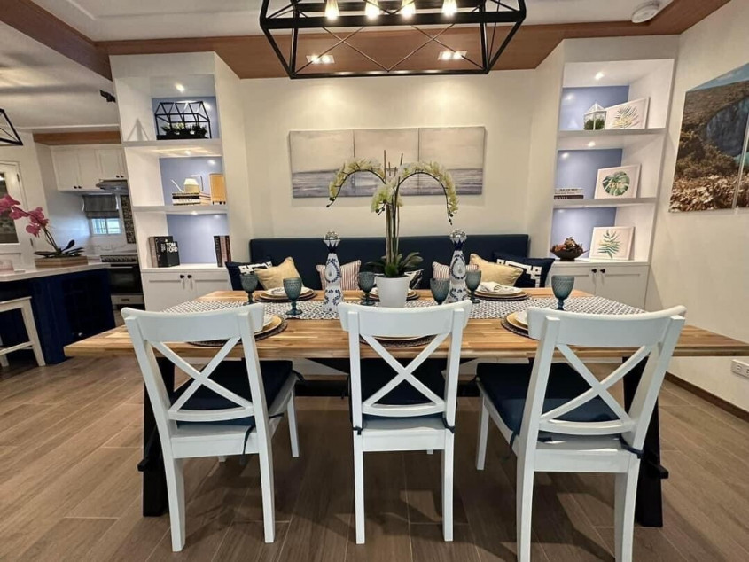 4 Bedroom House For Sale, Pulu Amsic Subdivision, Brgy. Amsic, Angeles Pampanga