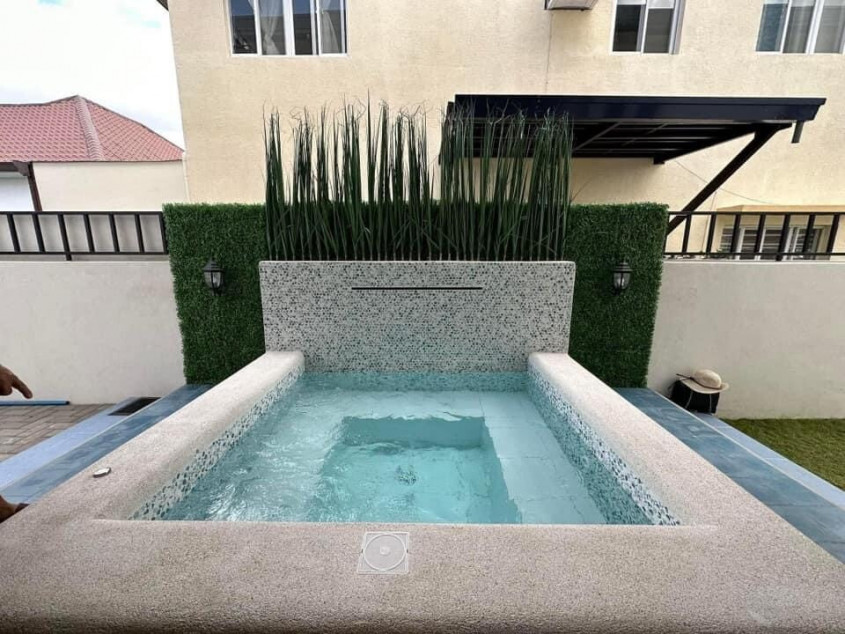 4 Bedroom House For Sale, Pulu Amsic Subdivision, Brgy. Amsic, Angeles Pampanga