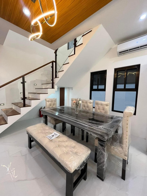 4 Bedroom House For Sale, Savannah Subdivision, Brgy. Cuayan, Angeles, Pampanga