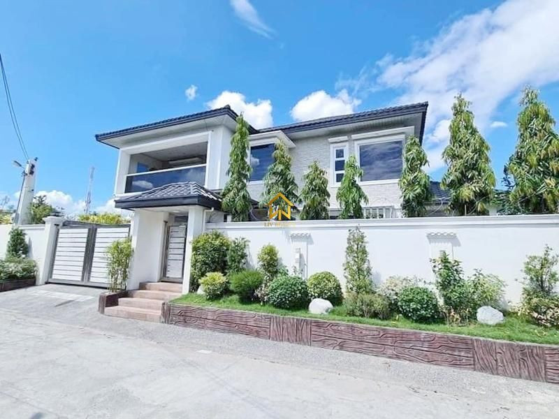 5-bedroom House For Sale, Brgy. Dolores, San Fernando, Pampanga