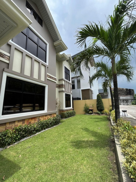 6-bedroom House For Sale, Heritage Place, Brgy. Cutcut, Angeles City, Pampanga