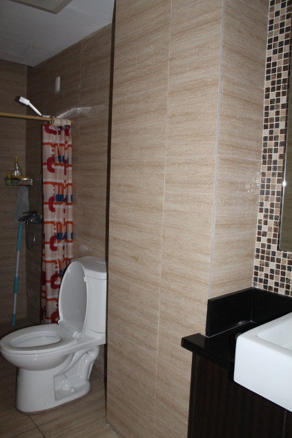 2 Bedroom/2baths Fully Furnished Condo In Clarks, Angeles City For Sale