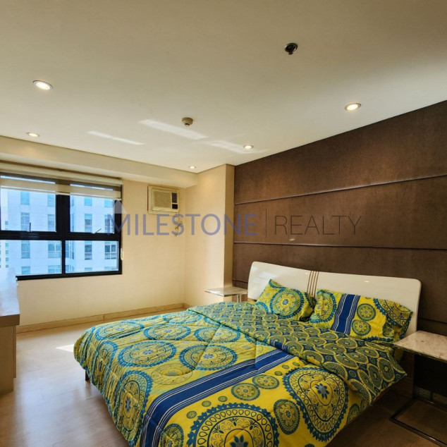 3 Bedroom Unit with Beautiful Views in BGC