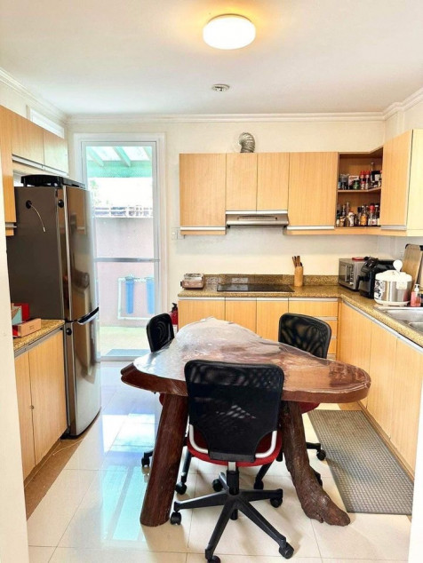 Elegant House And Lot For Sale In Versailles Alabang Village, Daang Hari, Las Piñas