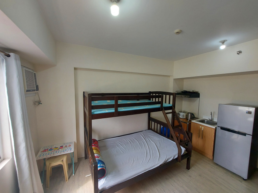 Fully-furnished Studio Condo Unit at Amaia Steps Sucat
