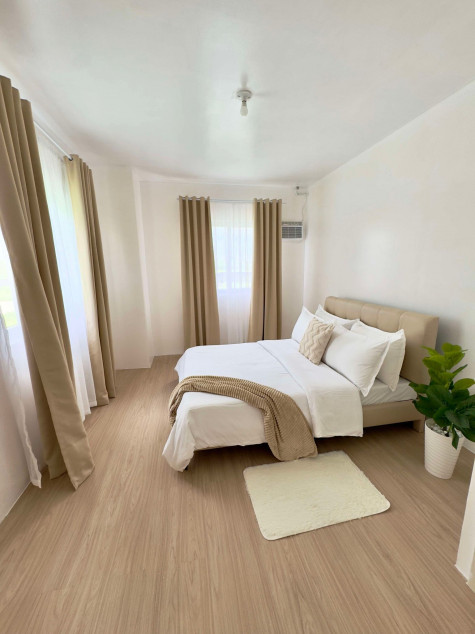 Brand New House For Rent: Bloomfield Unit Located In Timog Residences