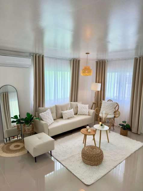 Brand New House For Rent: Bloomfield Unit Located In Timog Residences