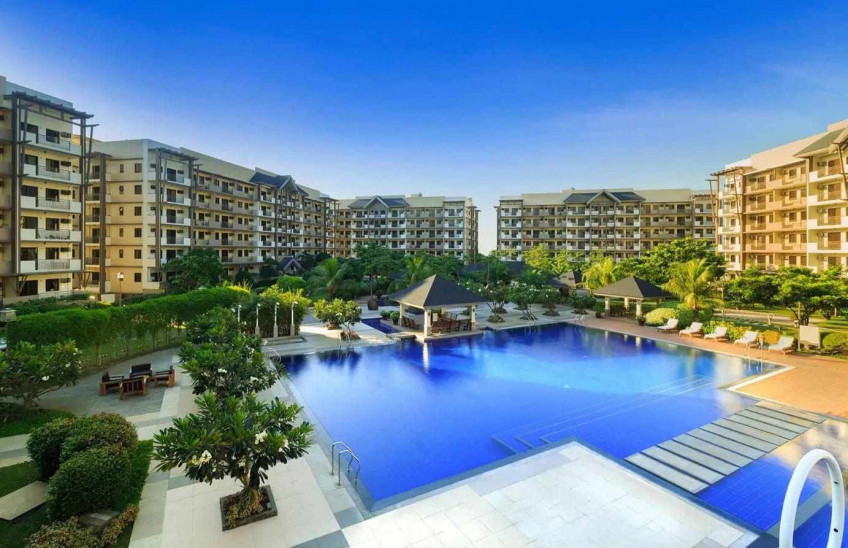 Arista Place 2BR Furnished w/ parking near Airport Entertainment City, Parañaque