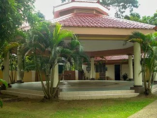 Elegant House In Liloan, Cebu Near San Roque Child Devt. School For Sale