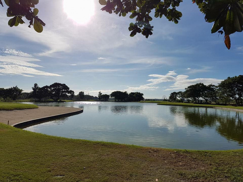 Beverly Place With Golf Club Beside SM City Pampanga