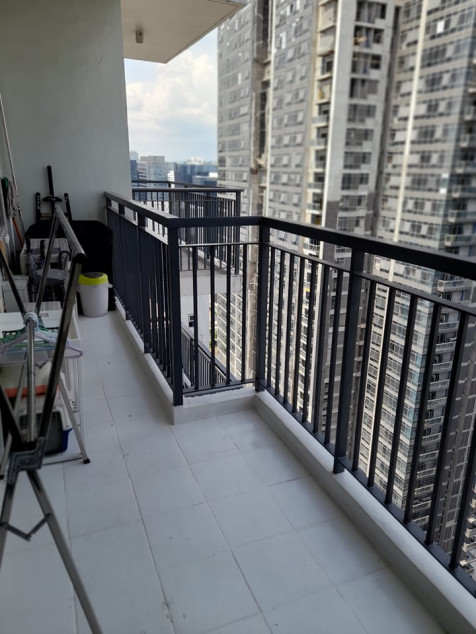 1 Bedroom Condo With Balcony For Rent In Two Maridien, BGC