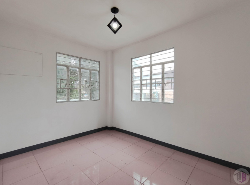 Pre-Owned 4BR House & Lot For Sale In San Jose Del Monte, Bulacan