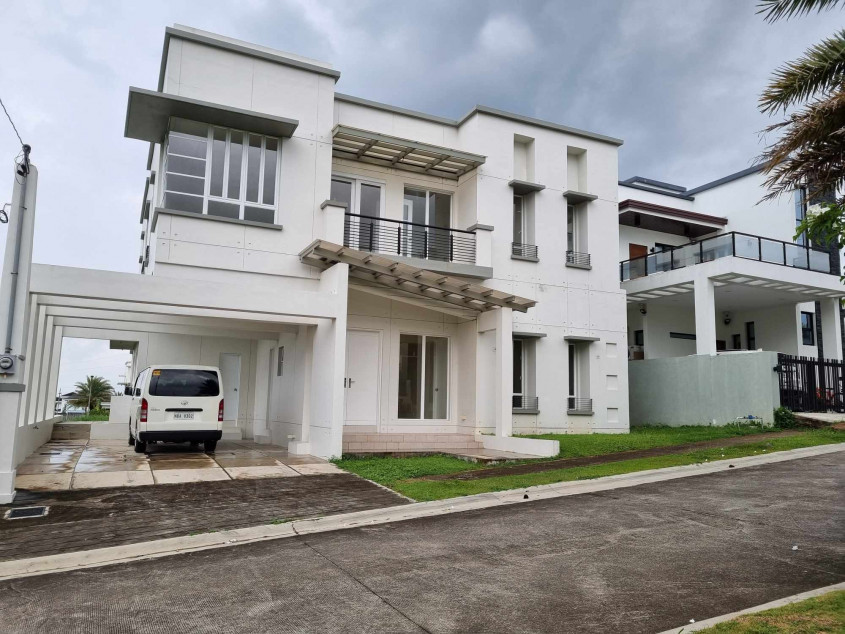 Rfo House And Lot For Sale In Silang Cavite Near Nuvali