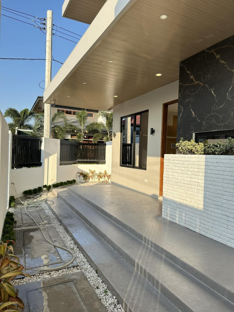 Brand New 2-storey Modern House And Lot With Pool For Sale!