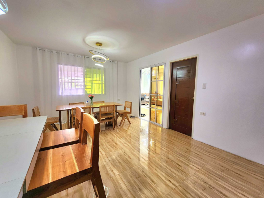 Corner House & Lot For Sale In St. Ignatius Subdivision