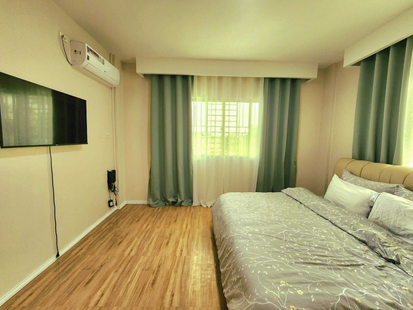 Corner House & Lot For Sale In St. Ignatius Subdivision