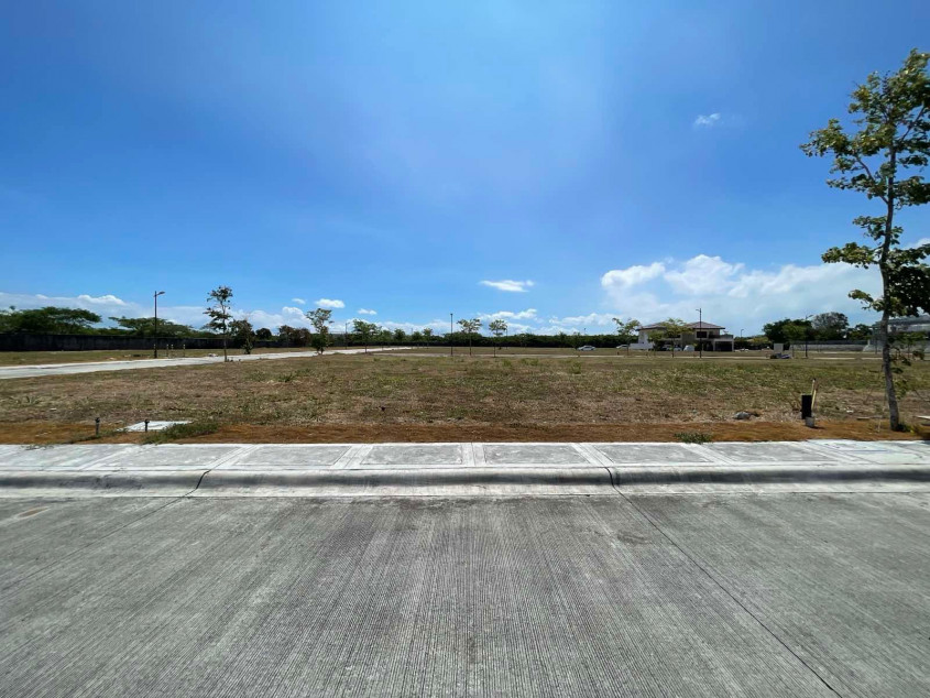 Lot For Sale In Brentville International, Laguna