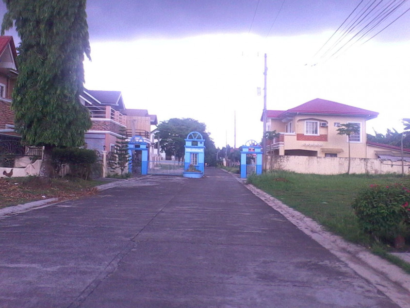 Lot For Sale In Villa Adelina Laguna
