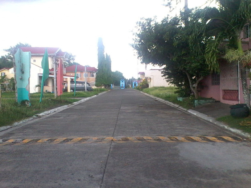 Lot For Sale In Villa Adelina Laguna