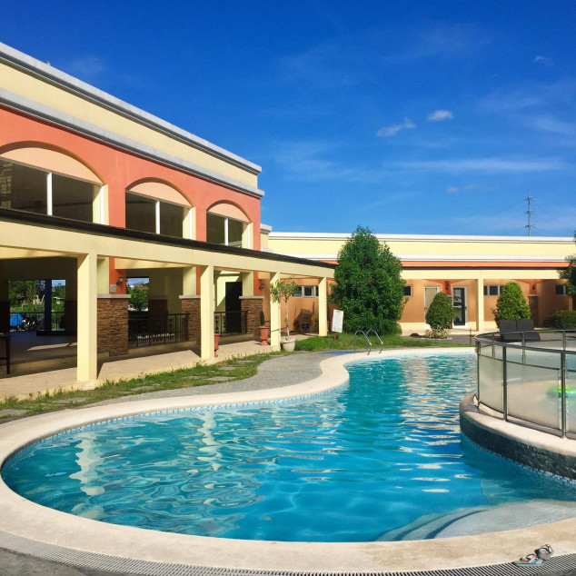 Rush Sale Condominium, At Arezzo Place Pasig