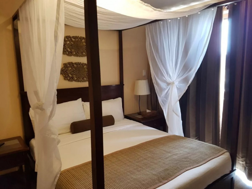 Fully Furnished 2 Bedroom Condominium Unit in Crosswinds Tagaytay for Sale