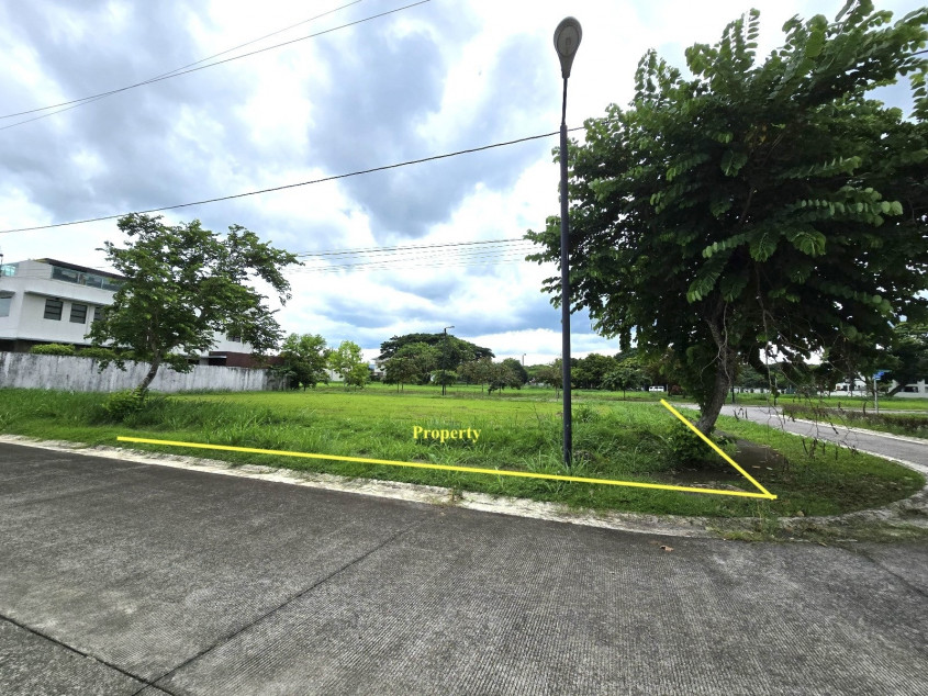 329 sqm Treveia Nuvali Vacant Lot for Sale in Calamba Laguna