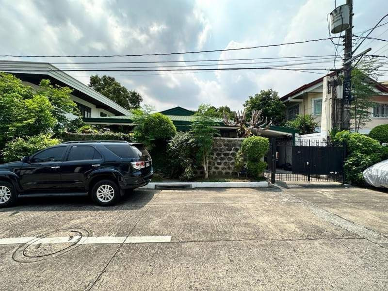 Sale: Capitol 8 Subdivision Pasig Lot