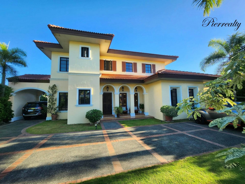 5 Bedroom For Sale at Sunset Estates along Friendship near Clark, Angeles City