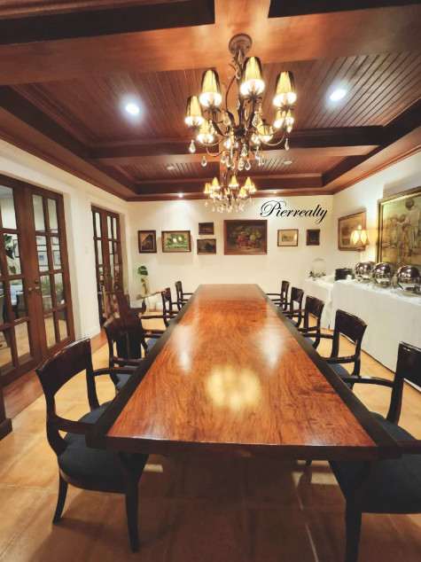 5 Bedroom For Sale at Sunset Estates along Friendship near Clark, Angeles City