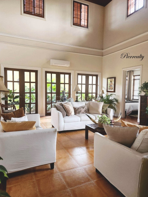 5 Bedroom For Sale at Sunset Estates along Friendship near Clark, Angeles City