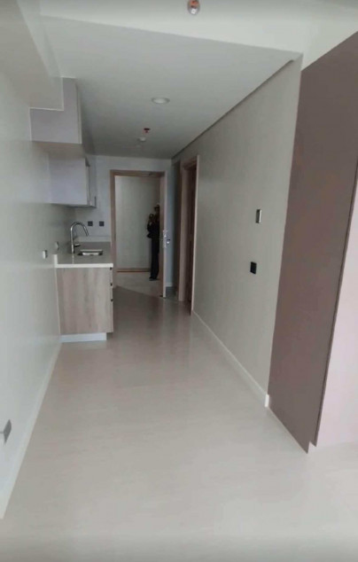 The Empress @capitol Common Studio Unit For Sale