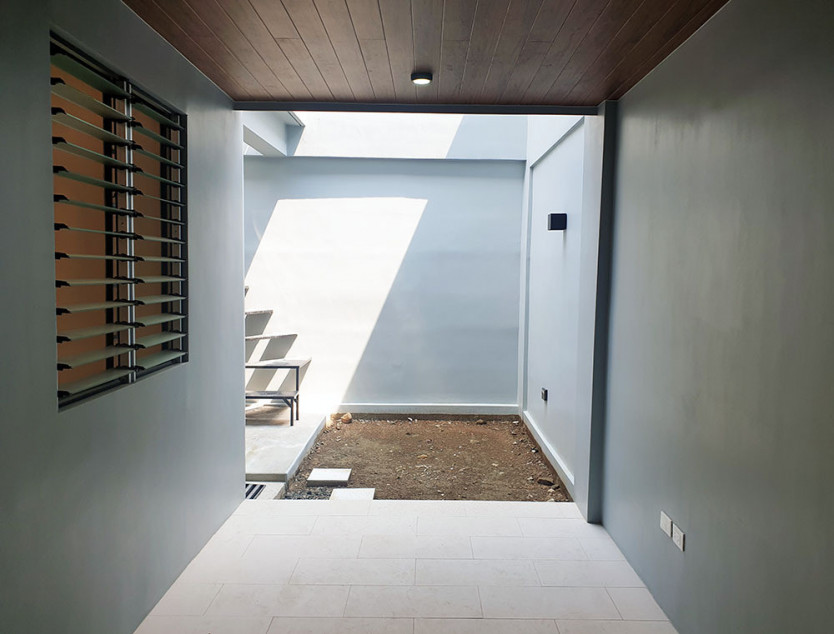 Santa Mesa Manila Townhouse For Sale, Near San Juan, Shaw Boulevard, Saint Jude