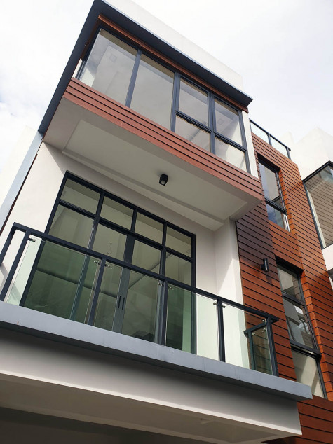 Teachers Village Townhouse For Sale In Quezon City, Near Ateneo, Up Diliman