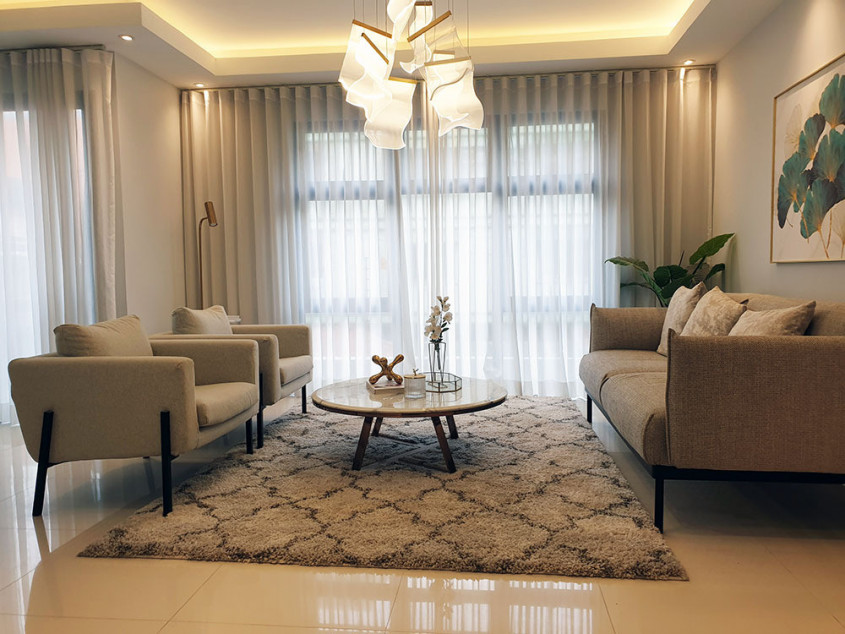 Cubao Quezon City Townhouse Near New Manila, Timog, Tomas Morato, Scout Area