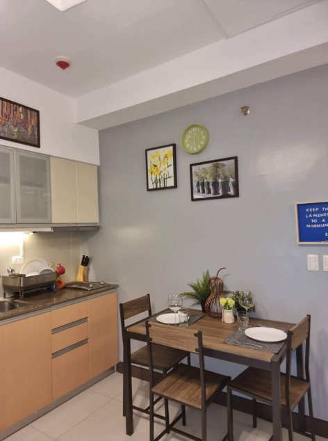 Condominium For Sale In Viceroy Residences, Mckinley Hill