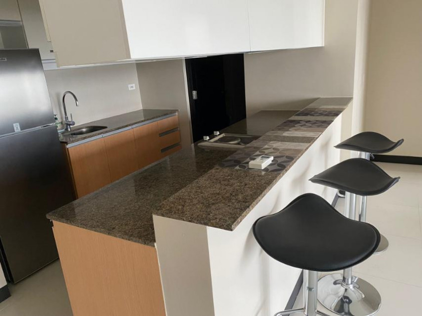 Condominium For Sale In Salcedo Skysuites