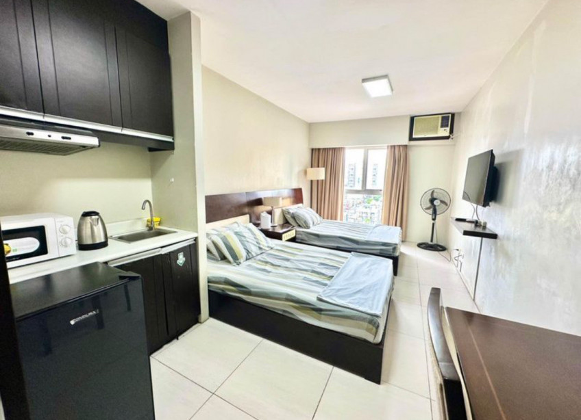 Condominium For Sale In Goldland Plaza