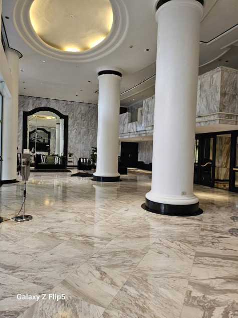 Condominium for Sale in Pacific Plaza