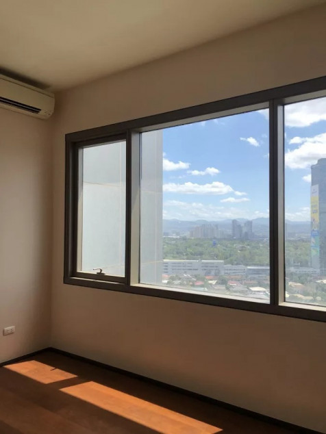 Viridian in Greenhills 2BR w/ 1 Parking | San Juan City