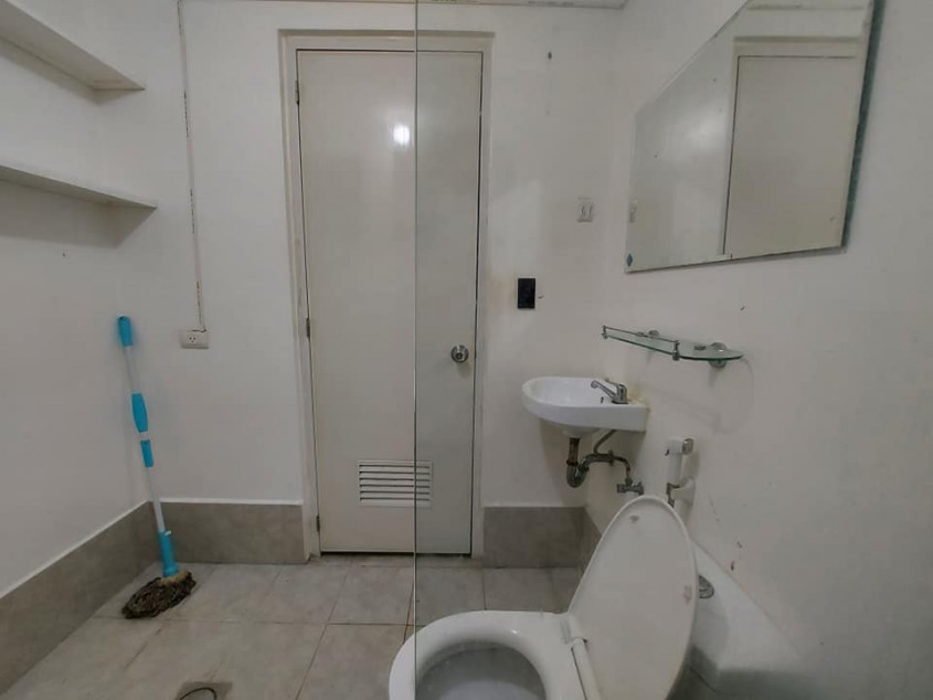 Fully Furnished 3-BR Condo Unit At Amaia Steps Sucat