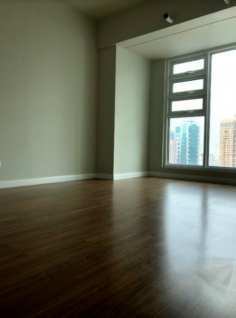 Modern 3-Bedroom Condo For Sale In Kroma Tower, Makati