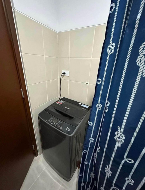 Clean Title RFO Furnished 1BR For Sale At Paseo De Roces Legazpi Village Makati