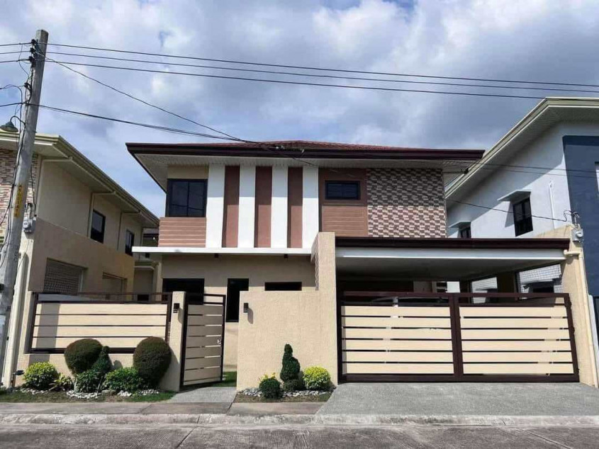 2-Storey House for Sale in Holy Angel Village, Telabastagan, San