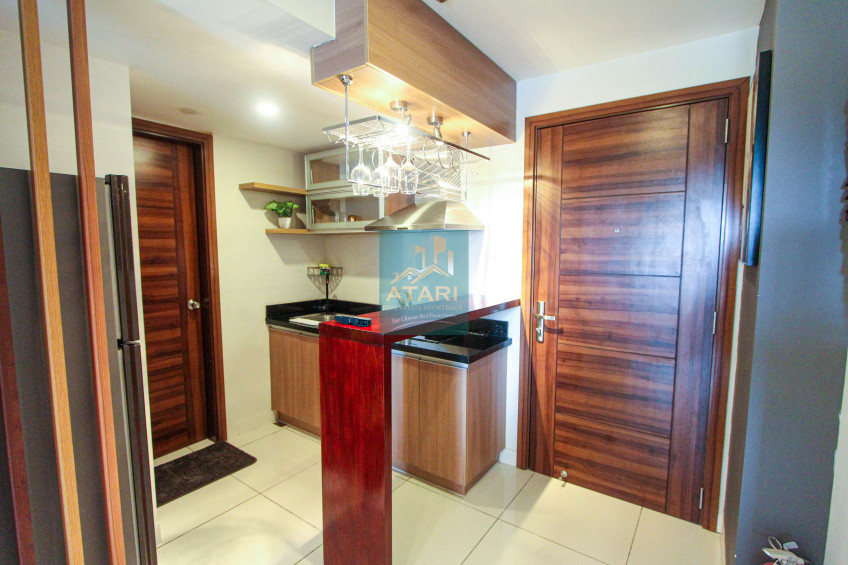 Elegant 1-Bedroom Condo With Balcony & Premium Amenities At Horizon 101