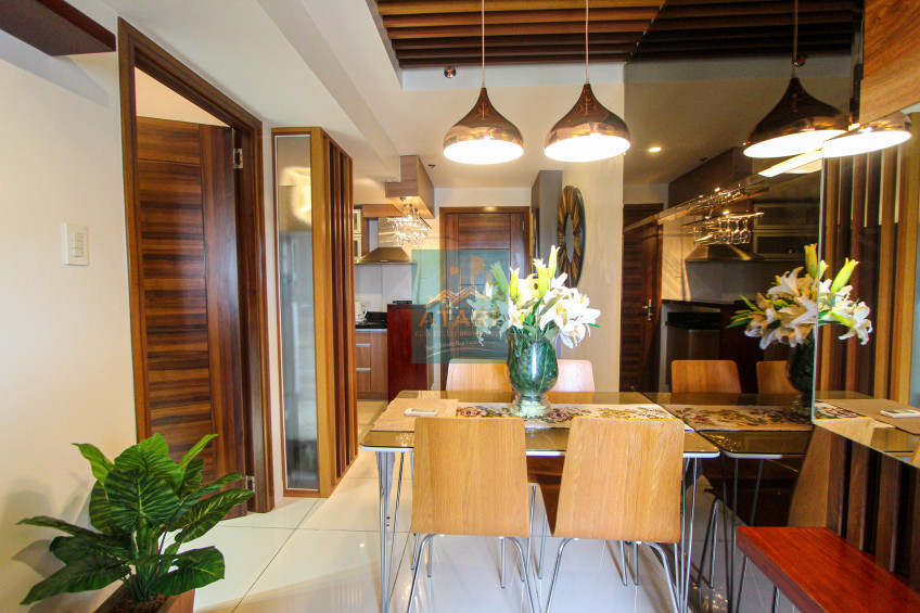 Elegant 1-Bedroom Condo With Balcony & Premium Amenities At Horizon 101