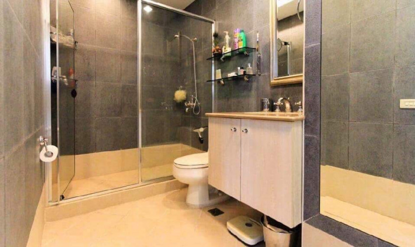 2BR Unit For Sale In The Infinity, Pasig