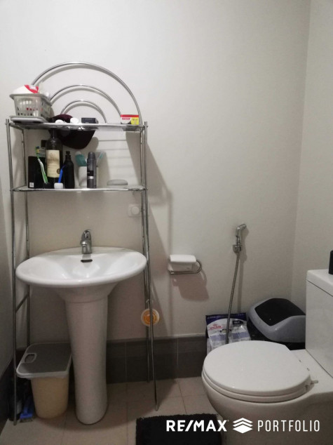 1 Bedroom Condo In Circulo Verde, Quezon City