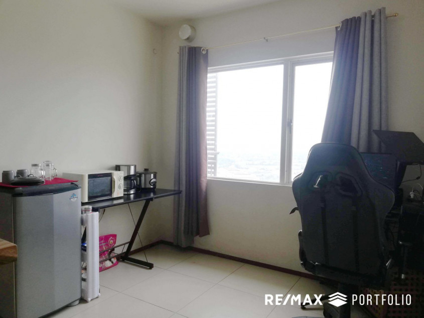 1 Bedroom Condo In Circulo Verde, Quezon City